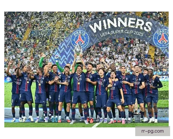 围绕法兰克福高价出售帕乔至巴黎圣日耳曼引发转会市场震动格局变