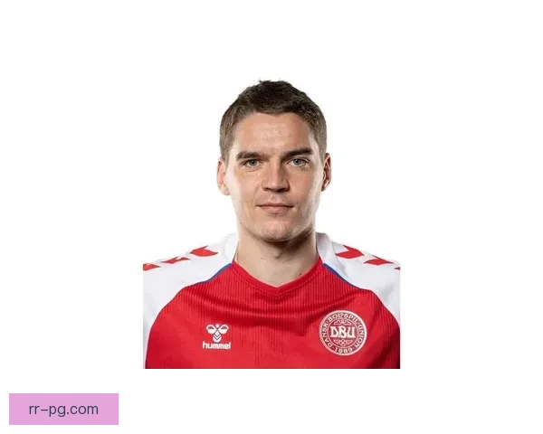 柏林联合主帅呼吁球迷耐心支持球队度过战绩起伏期