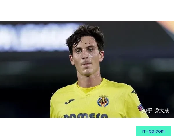 保托雷斯在维拉防线出球能力出众成为球队攻守转换关键因素